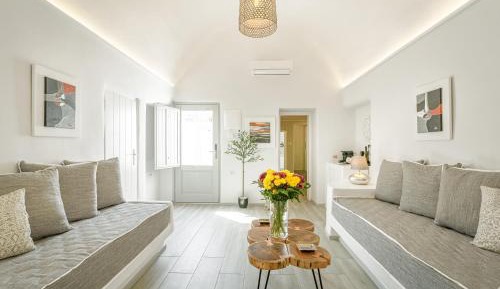 Deluxe Villa with Hot Tub