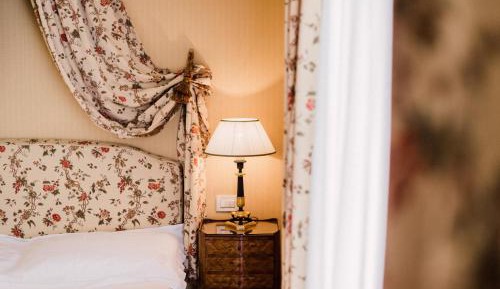 Superior Double Room with Terrace Mountain View