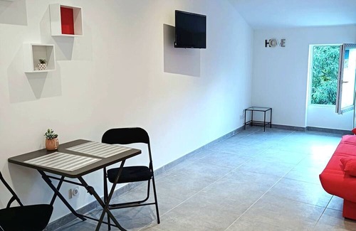 Saint-Roch Apartment | Rent studio ideal pied à terre