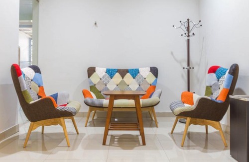 Bandung Hotel | RedDoorz Near Pasar Baru Bandung