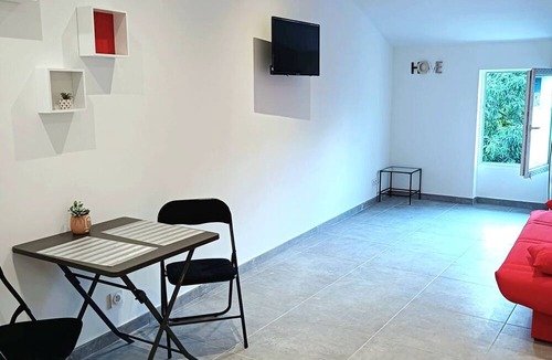 Saint-Roch Apartment | Rent studio ideal pied à terre