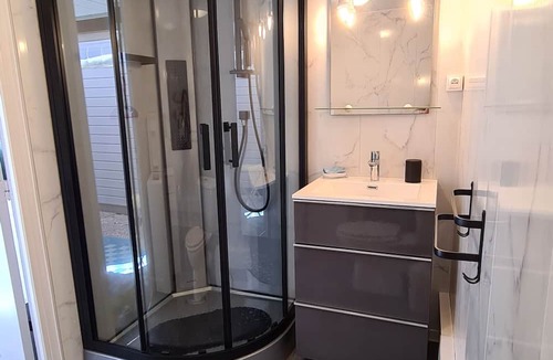 Le Dramont House | Mobil Home Dans un Lieu Splendide à 5 min de la Plage