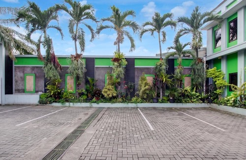 Yogyakarta House | Twin Comfort at Malioboro Hub