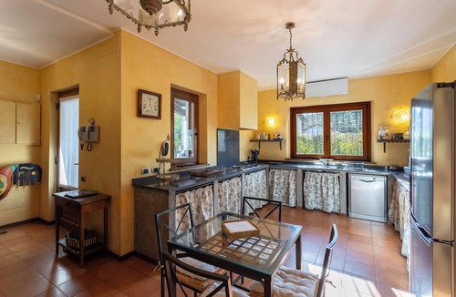 Solcio Villa | Relais Dolce Lago - Four Bedroom Villa, Sleeps 8