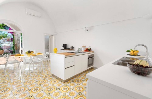 Liparlati Villa | Luxurious villa in upper Positano