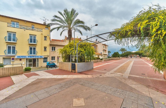 Hotel Provencal